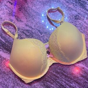 Victoria's Secret Body by Victoria Perfect Shape Yellow Lace Bra size 34DD